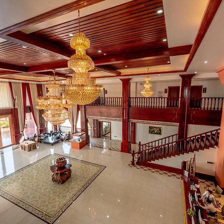 36Manor International Sport Hotel Виентиане Екстериор снимка
