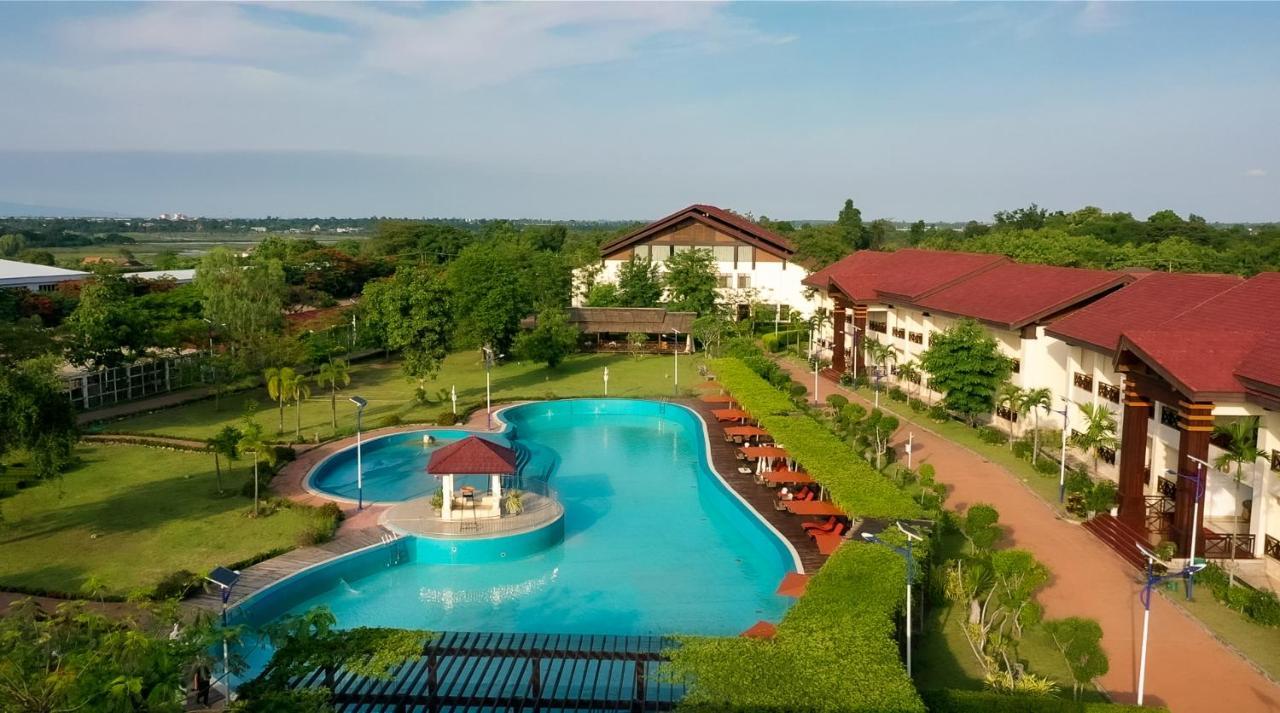 36Manor International Sport Hotel Виентиане Екстериор снимка