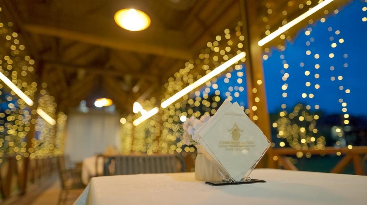 36Manor International Sport Hotel Виентиане Екстериор снимка