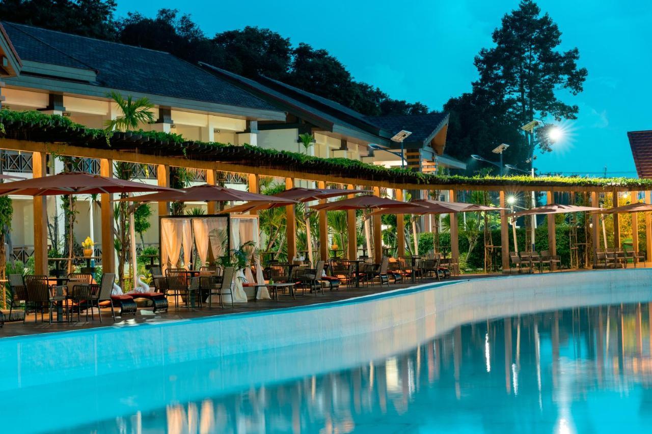 36Manor International Sport Hotel Виентиане Екстериор снимка